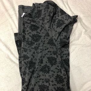 Lularoe Carly